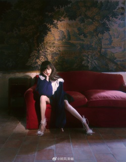 Shuang Zheng feet photo 12
