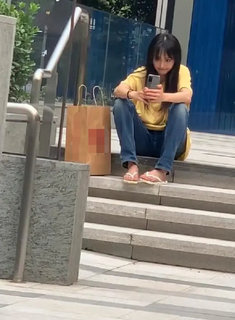 Shuang Zheng feet photo 17