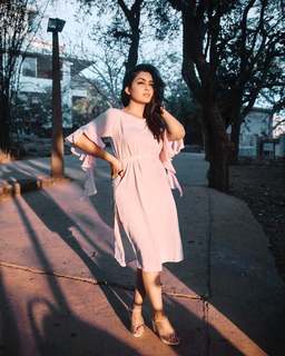 Shubhangi Atre Poorey feet photo 7