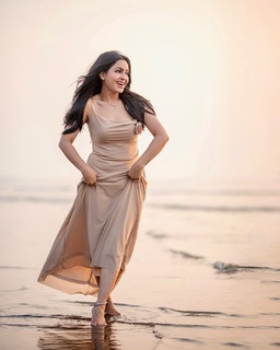 Shubhangi Atre Poorey feet photo 9