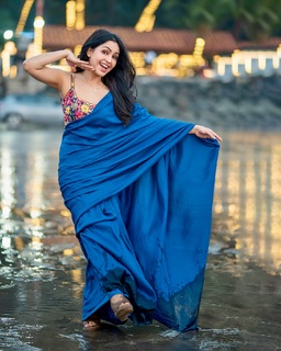 Shubhangi Atre Poorey feet photo 6