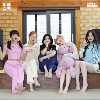 Shuhua Yeh feet photo 5