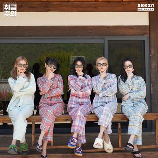 Shuhua Yeh feet photo 4