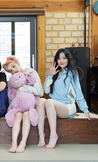Shuhua Yeh feet photo 17