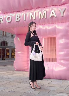 Shuhua Yeh feet photo 11