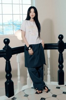 Shuhua Yeh feet photo 6