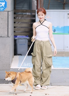 Shuhua Yeh feet photo 2