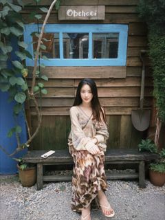 Shuhua Yeh feet photo 4