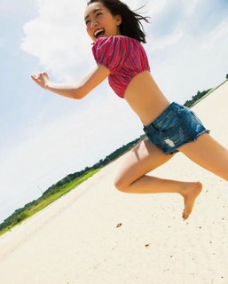 Shuka Saito feet photo 1