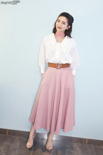 Shuying Jiang feet photo thumbnail