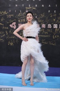 Shuying Jiang feet photo thumbnail