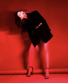 Shuying Jiang feet photo thumbnail