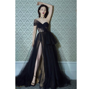 Shuying Jiang feet photo thumbnail