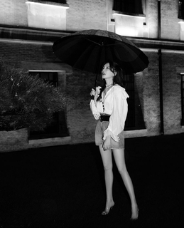 Shuying Jiang feet photo thumbnail