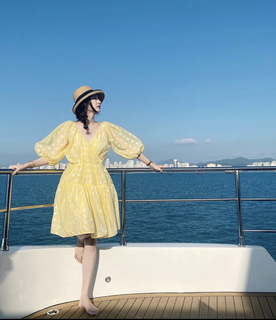 Shuying Jiang feet photo thumbnail