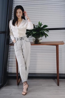 Shuying Jiang feet photo thumbnail