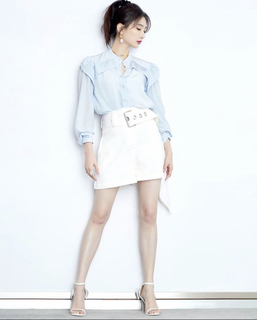 Shuying Jiang feet photo thumbnail