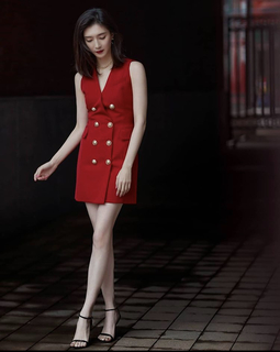 Shuying Jiang feet photo thumbnail