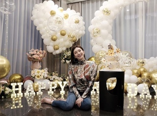 Shuying Jiang feet photo thumbnail