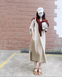 Shuying Jiang feet photo thumbnail