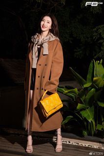 Shuying Jiang feet photo thumbnail