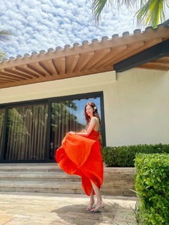 Shuying Jiang feet photo thumbnail