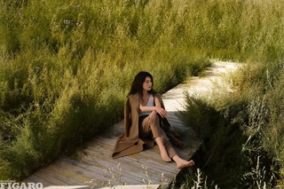 Shuying Jiang feet photo thumbnail