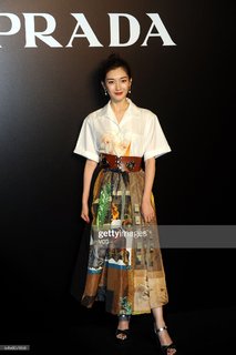 Shuying Jiang feet photo thumbnail