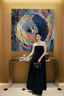 Shuying Jiang feet photo thumbnail