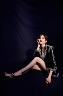 Shuying Jiang feet photo thumbnail