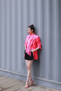 Shuying Jiang feet photo thumbnail