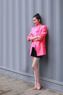 Shuying Jiang feet photo thumbnail