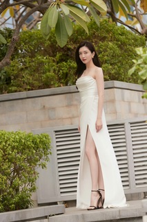 Shuying Jiang feet photo thumbnail