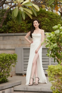 Shuying Jiang feet photo thumbnail