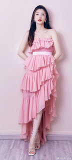 Shuying Jiang feet photo thumbnail