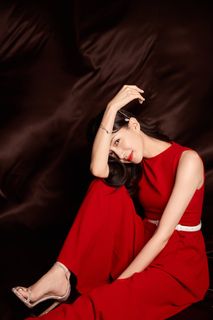 Shuying Jiang feet photo thumbnail