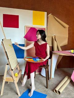 Shuying Jiang feet photo thumbnail