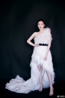 Shuying Jiang feet photo 8