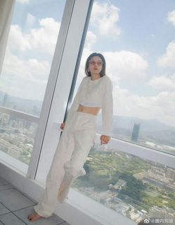 Shuying Jiang feet photo 6