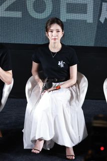 Shuying Jiang feet photo 4