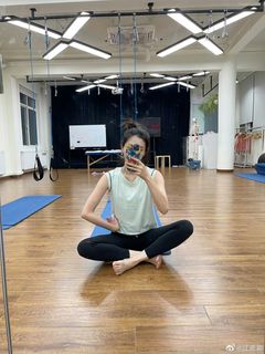 Shuying Jiang feet photo 18