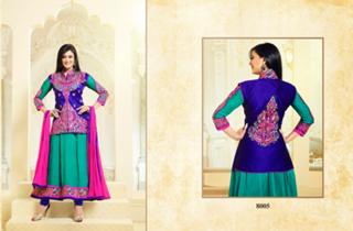 Shweta Tiwari feet photo thumbnail