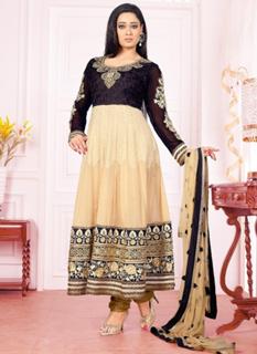 Shweta Tiwari feet photo thumbnail