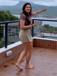 Shweta Tiwari feet photo 7