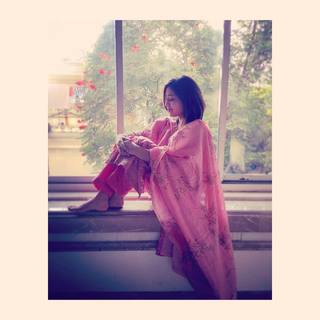 Shweta Tripathi feet photo 2