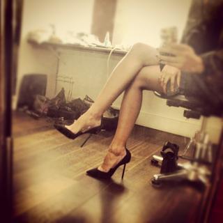Shy'm feet photo thumbnail