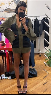 Shy'm feet photo thumbnail