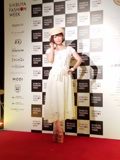 Shôko Nakagawa feet photo 17