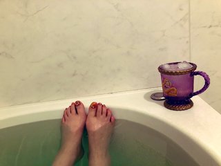 Shôko Nakagawa feet photo 11