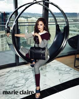 Si-Yeon Park feet photo 15